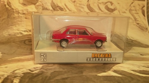 Brekina bmw 323i rot - bmw,